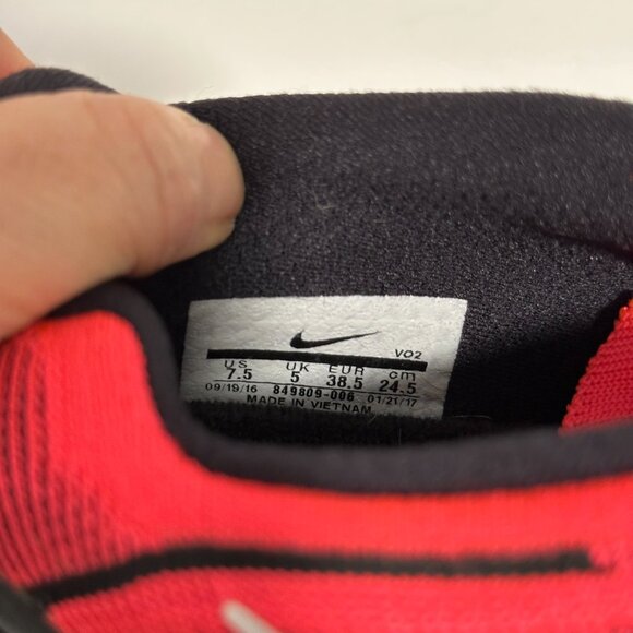 Nike Women's Metcon DSX Flyknit Size 7.5 - Picture 8 of 8